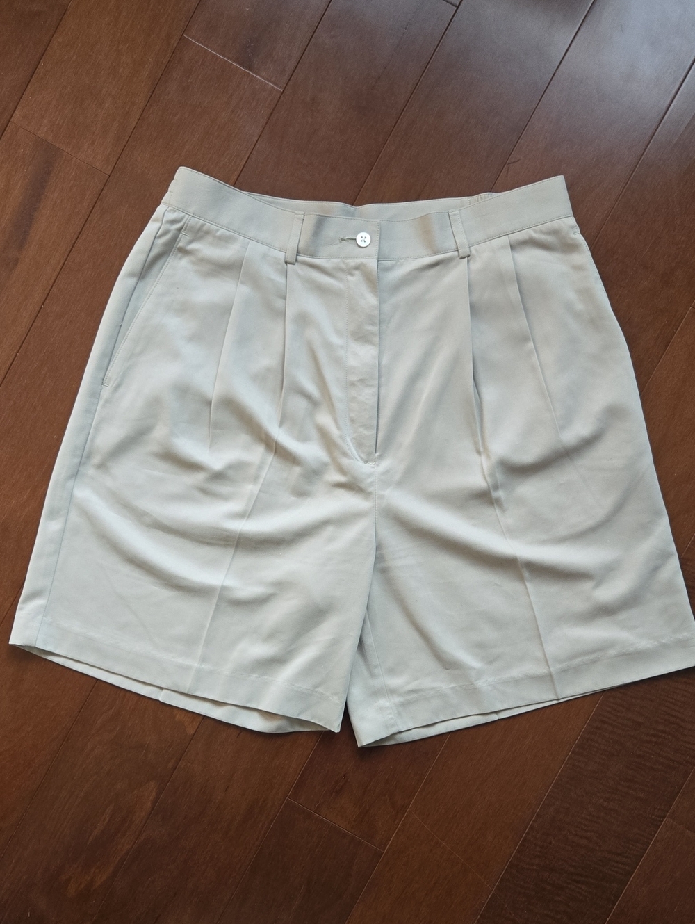Ping Women's Tan Golf Shorts Size 12